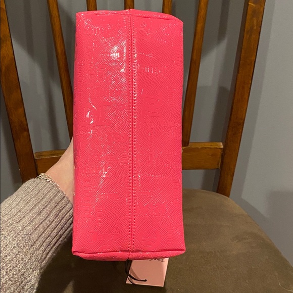 Juicy Couture Hot Pink Shoulder Bag with Gold Accents - Picture 6 of 8